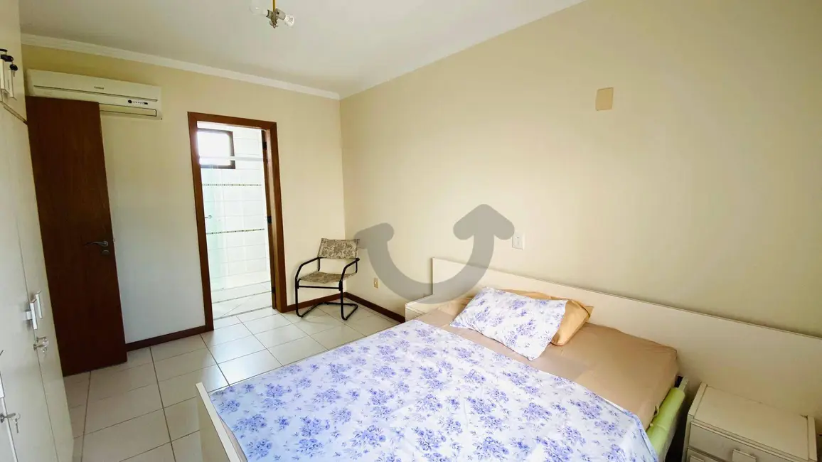 Apartamento com 2 quartos para alugar, 180m2 em Centro, Santa Cruz Do Sul - RS - imagem 9 Foto 9 de Apartamento com 2 quartos para alugar, 180m2 em Centro, Santa Cruz Do Sul - RS