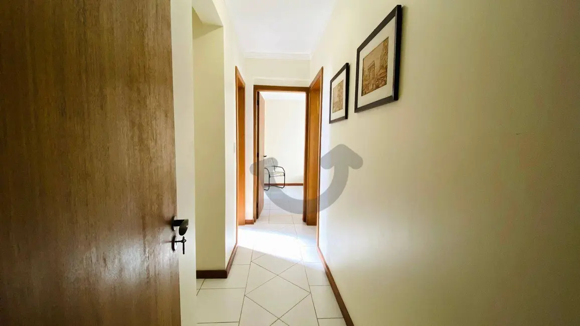 Apartamento com 2 quartos para alugar, 180m2 em Centro, Santa Cruz Do Sul - RS - imagem 5 Foto 5 de Apartamento com 2 quartos para alugar, 180m2 em Centro, Santa Cruz Do Sul - RS