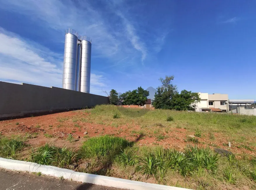 Terreno / Lote à venda, 364m2 em Country, Santa Cruz Do Sul - RS - imagem 2 Foto 2 de Terreno / Lote à venda, 364m2 em Country, Santa Cruz Do Sul - RS