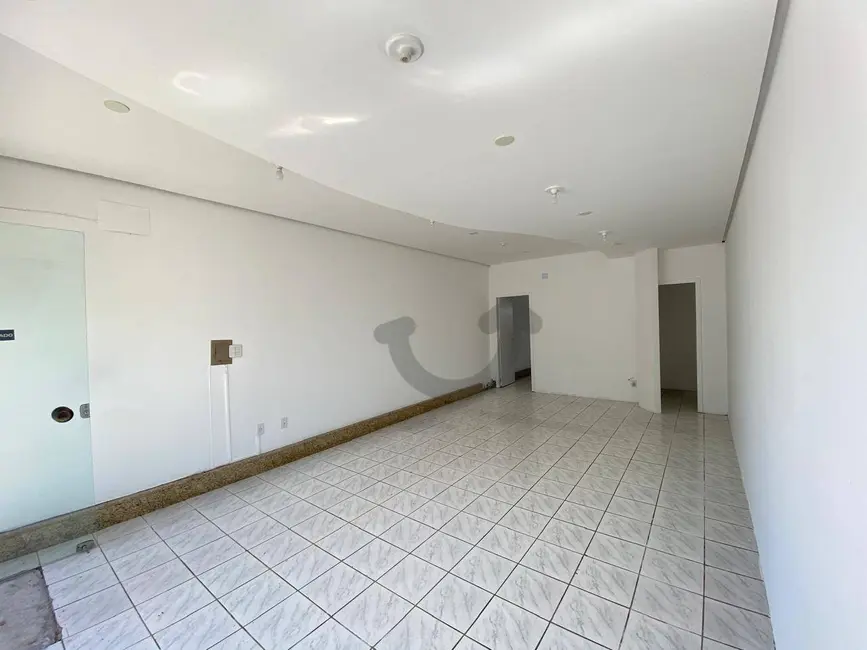 Foto 4 de Loja para alugar, 35m2 em Centro, Santa Cruz Do Sul - RS