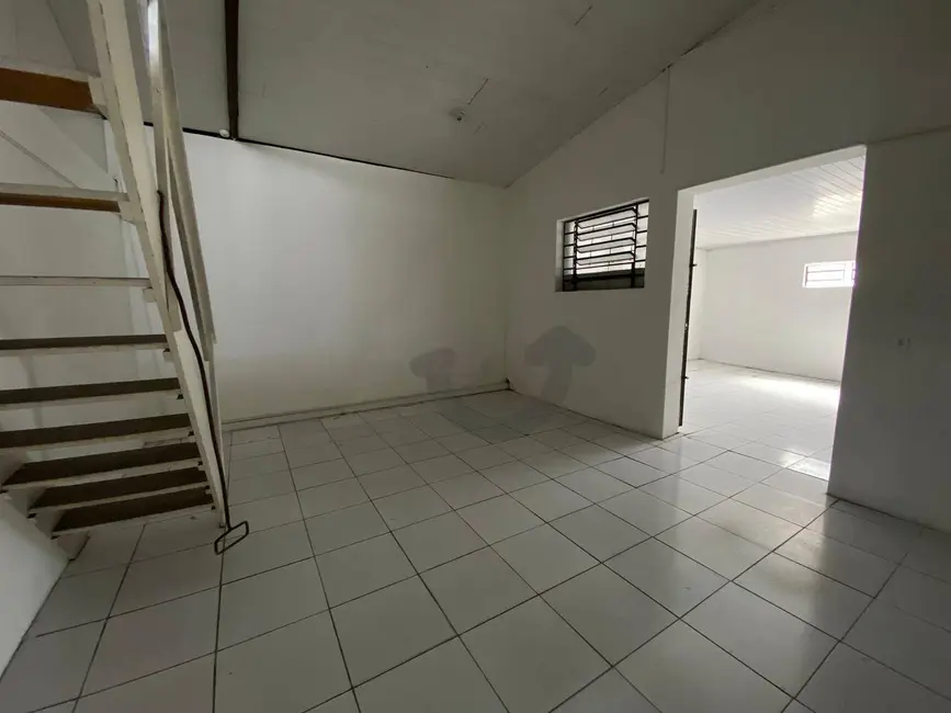 Foto 6 de Loja para alugar, 255m2 em Santa Cruz Do Sul - RS