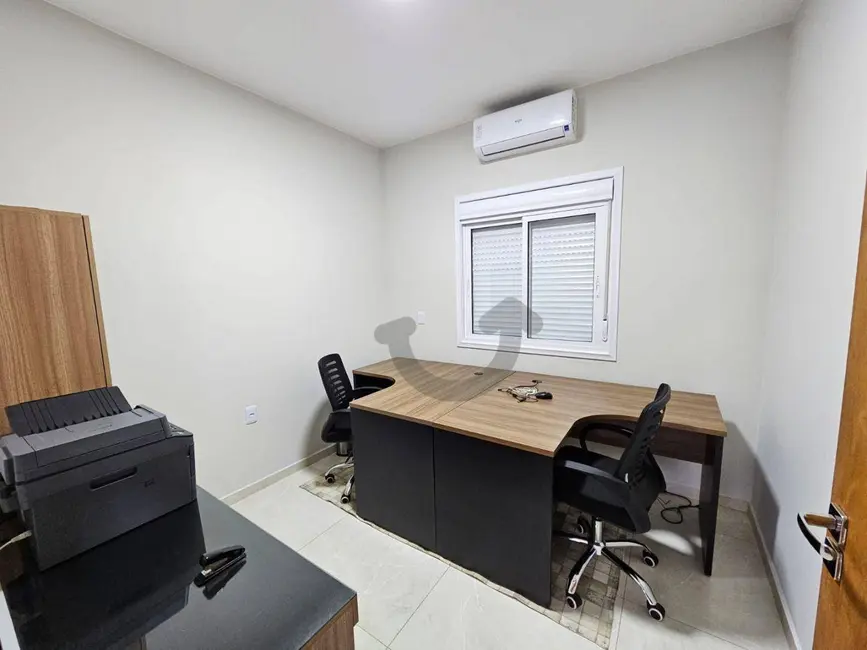 Casa com 3 quartos à venda, 200m2 em Avenida, Santa Cruz Do Sul - RS - imagem 8 Foto 8 de Casa com 3 quartos à venda, 200m2 em Avenida, Santa Cruz Do Sul - RS