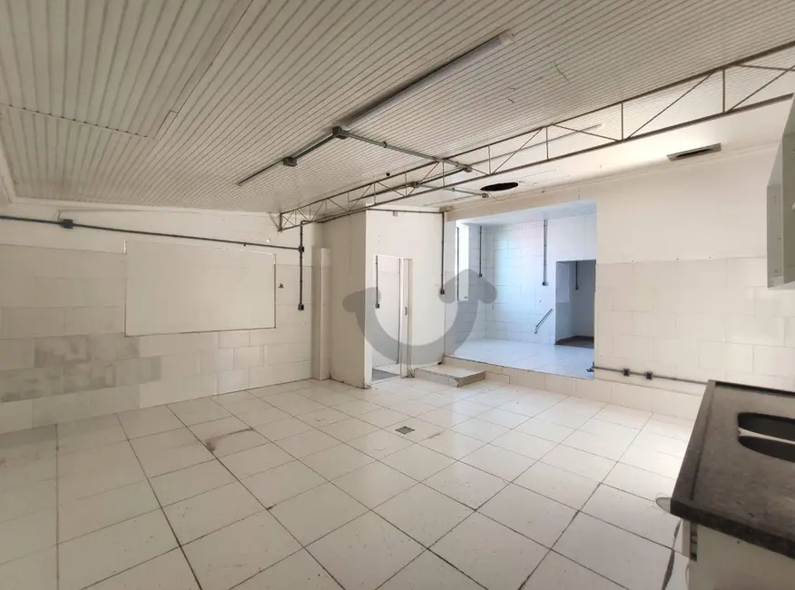 Loja para alugar, 150m2 em Centro, Santa Cruz Do Sul - RS - imagem 9 Foto 9 de Loja para alugar, 150m2 em Centro, Santa Cruz Do Sul - RS