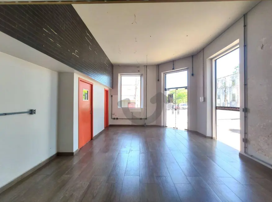 Loja para alugar, 150m2 em Centro, Santa Cruz Do Sul - RS - imagem 7 Foto 7 de Loja para alugar, 150m2 em Centro, Santa Cruz Do Sul - RS