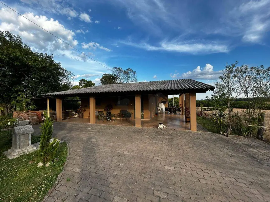 Chácara à venda, 2952m2 em Distrito Industrial, Santa Cruz Do Sul - RS - imagem 9 Foto 9 de Chácara à venda, 2952m2 em Distrito Industrial, Santa Cruz Do Sul - RS