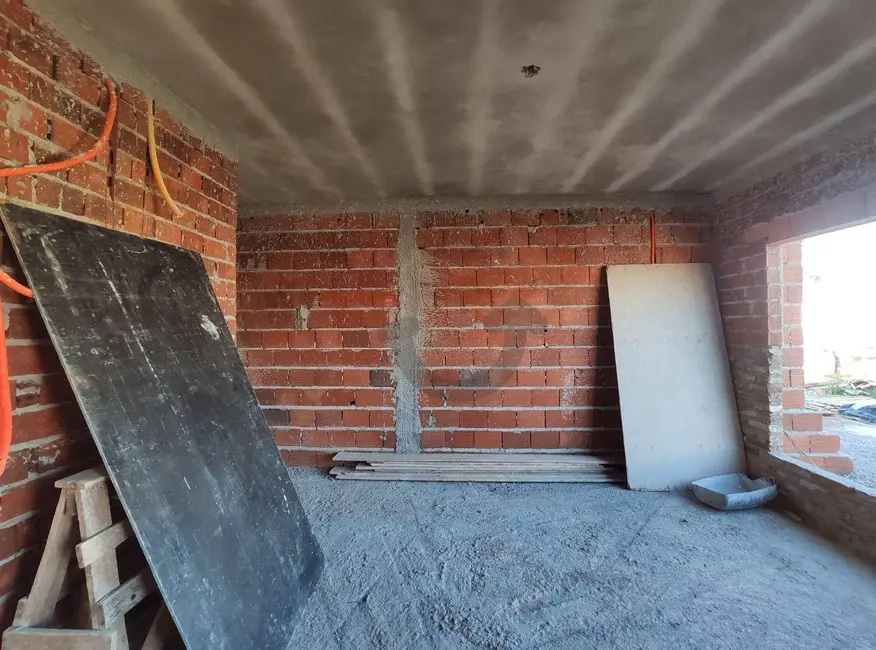 Foto 3 de Casa com 2 quartos à venda, 177m2 em João Alves, Santa Cruz Do Sul - RS