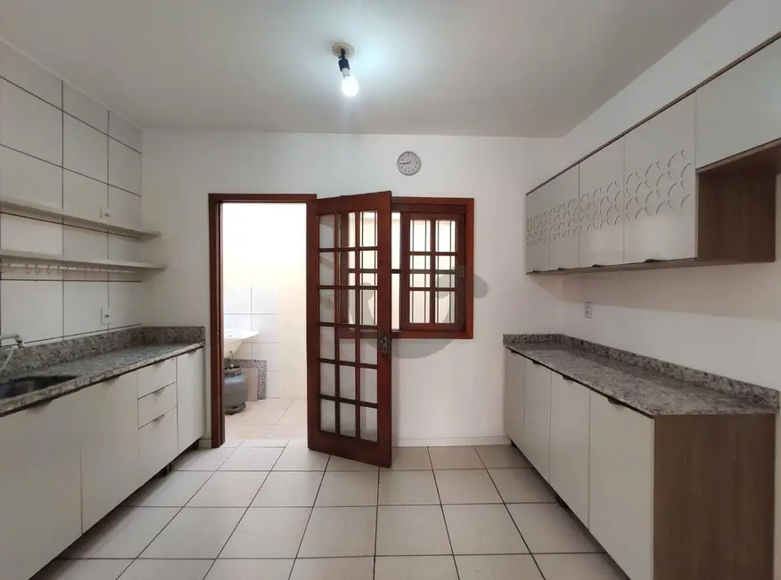 Foto 7 de Casa com 2 quartos à venda, 60m2 em Santa Cruz Do Sul - RS