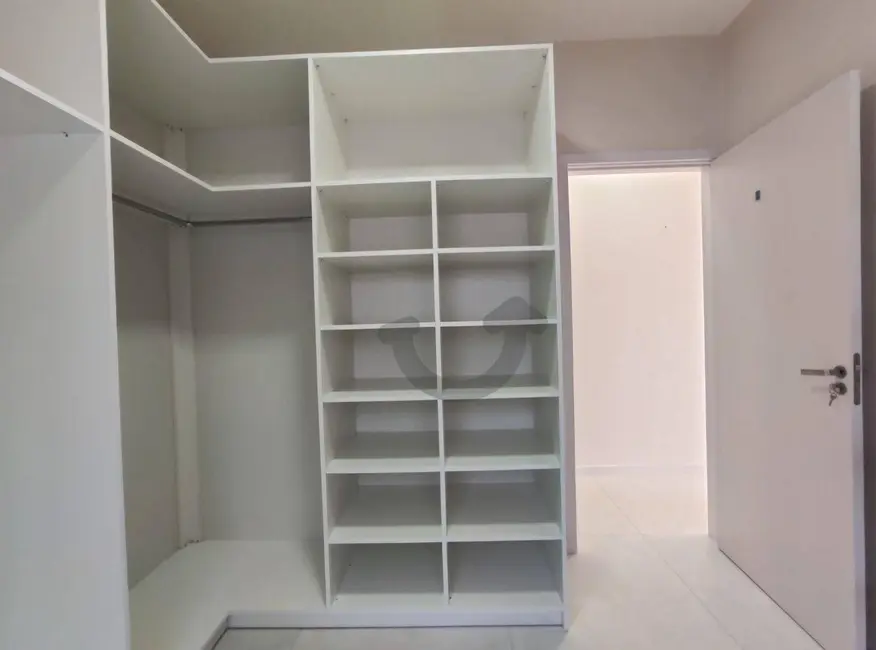 Casa com 2 quartos à venda, 175m2 em João Alves, Santa Cruz Do Sul - RS - imagem 8 Foto 8 de Casa com 2 quartos à venda, 175m2 em João Alves, Santa Cruz Do Sul - RS