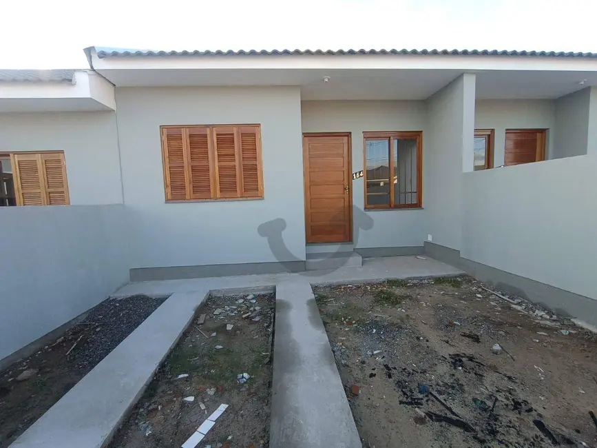 Casa com 2 quartos à venda, 148m2 em Santa Cruz Do Sul - RS - imagem 1 Foto 1 de Casa com 2 quartos à venda, 148m2 em Santa Cruz Do Sul - RS