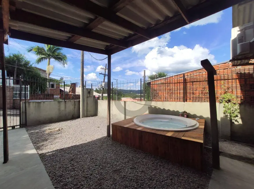 Foto 3 de Casa com 2 quartos à venda, 132m2 em Santa Vitória, Santa Cruz Do Sul - RS