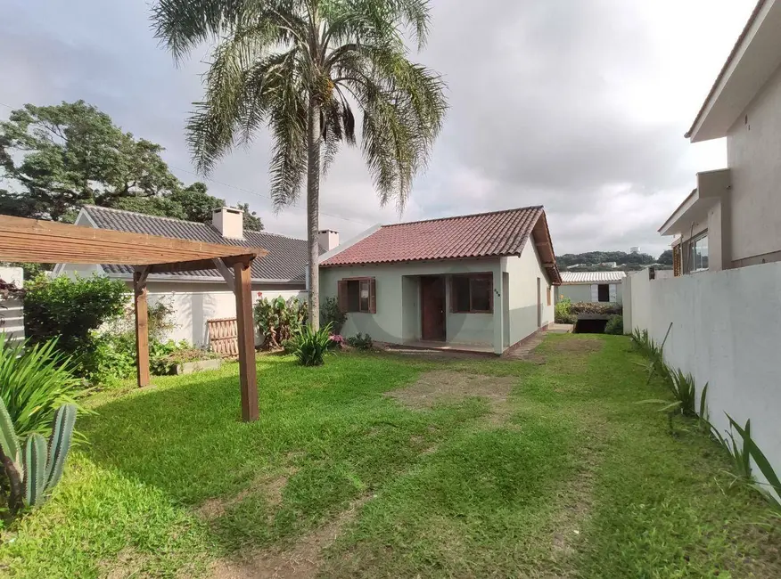 Casa com 2 quartos à venda e para alugar, 300m2 em Esmeralda, Santa Cruz Do Sul - RS - imagem 1 Foto 1 de Casa com 2 quartos à venda e para alugar, 300m2 em Esmeralda, Santa Cruz Do Sul - RS