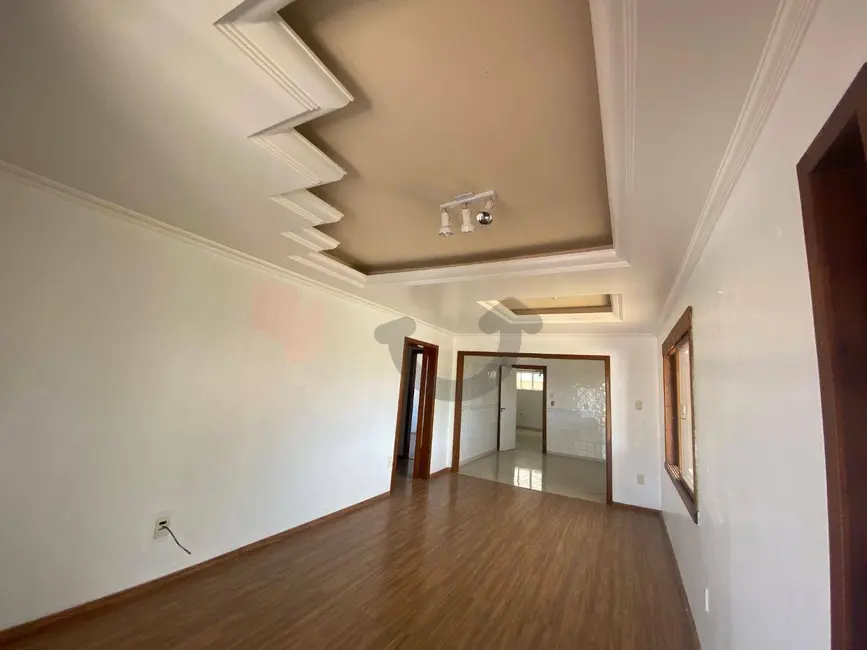 Foto 5 de Casa com 4 quartos para alugar, 312m2 em Santo Inácio, Santa Cruz Do Sul - RS