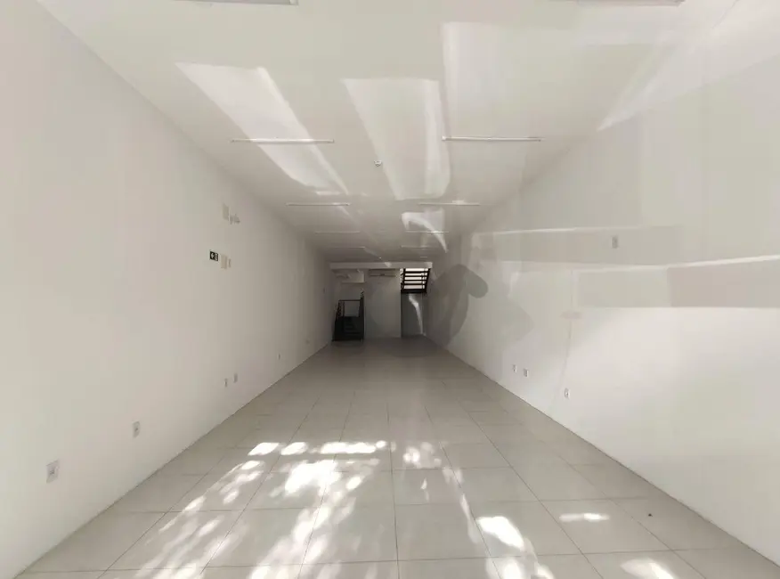 Foto 2 de Loja para alugar, 176m2 em Centro, Santa Cruz Do Sul - RS