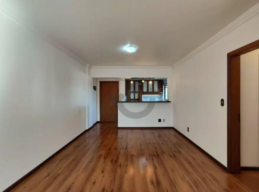 Apartamento com 3 quartos para alugar, 172m2 em Centro, Santa Cruz Do Sul - RS - imagem 4 Foto 4 de Apartamento com 3 quartos para alugar, 172m2 em Centro, Santa Cruz Do Sul - RS