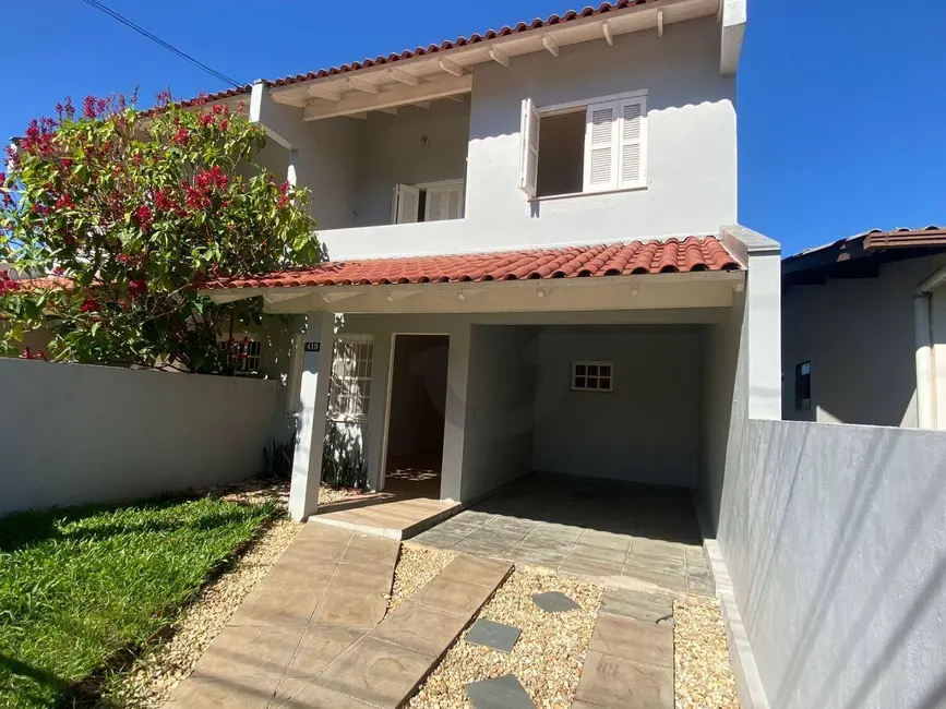 Foto 1 de Casa com 2 quartos para alugar, 195m2 em Renascença, Santa Cruz Do Sul - RS