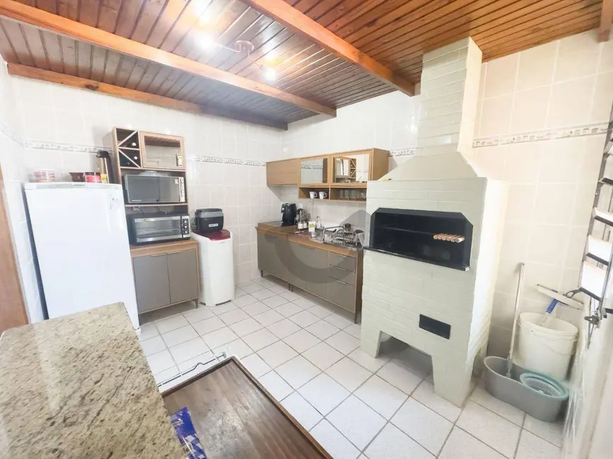 Foto 3 de Apartamento com 1 quarto à venda, 69m2 em Goiás, Santa Cruz Do Sul - RS