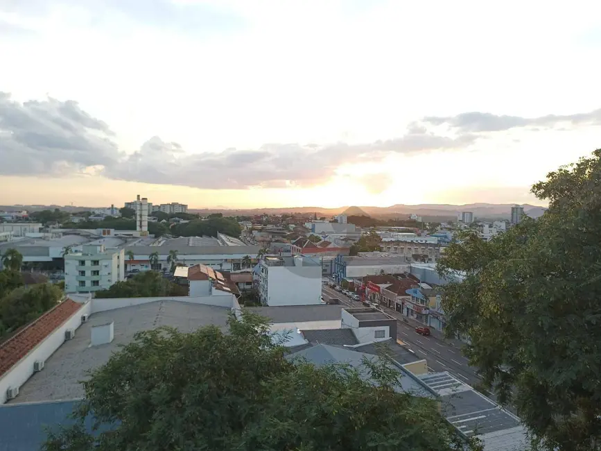 Apartamento com 2 quartos à venda, 111m2 em Centro, Santa Cruz Do Sul - RS - imagem 4 Foto 4 de Apartamento com 2 quartos à venda, 111m2 em Centro, Santa Cruz Do Sul - RS