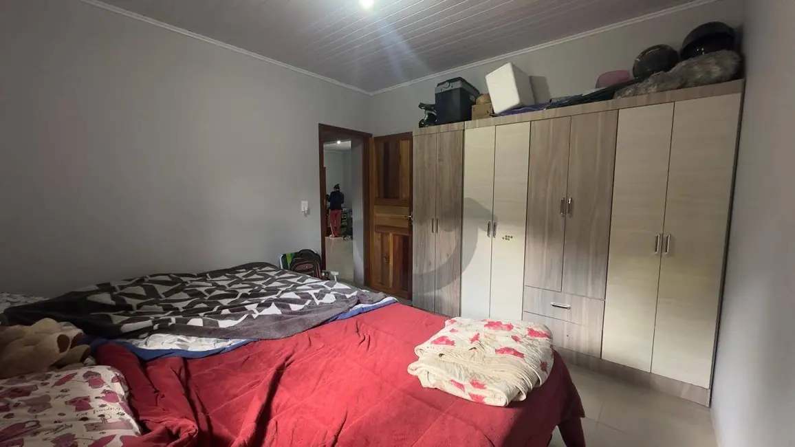 Chácara com 2 quartos à venda, 5000m2 em Santa Cruz Do Sul - RS - imagem 8 Foto 8 de Chácara com 2 quartos à venda, 5000m2 em Santa Cruz Do Sul - RS