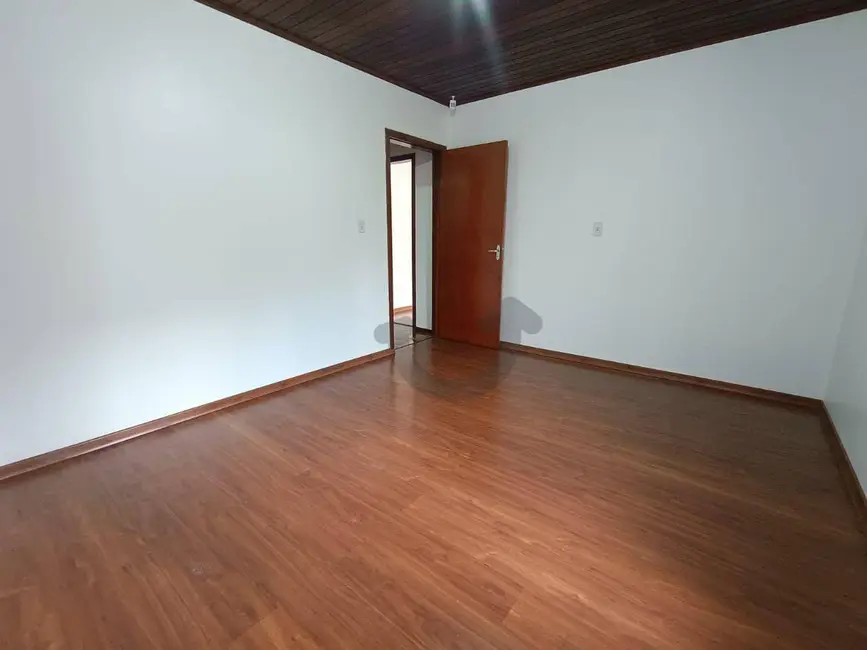 Casa com 4 quartos à venda, 370m2 em Renascença, Santa Cruz Do Sul - RS - imagem 8 Foto 8 de Casa com 4 quartos à venda, 370m2 em Renascença, Santa Cruz Do Sul - RS