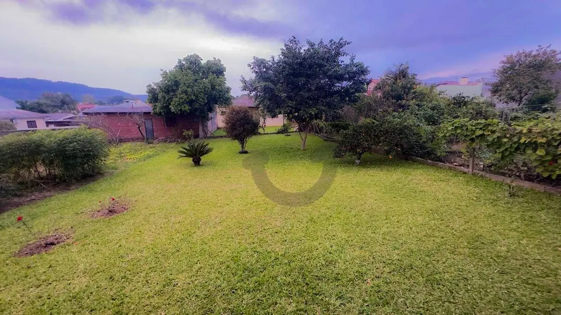 Foto 4 de Casa com 3 quartos à venda, 440m2 em Santo Antônio, Santa Cruz Do Sul - RS