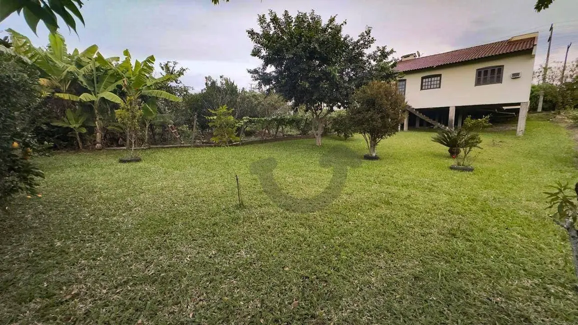 Foto 3 de Casa com 3 quartos à venda, 440m2 em Santo Antônio, Santa Cruz Do Sul - RS