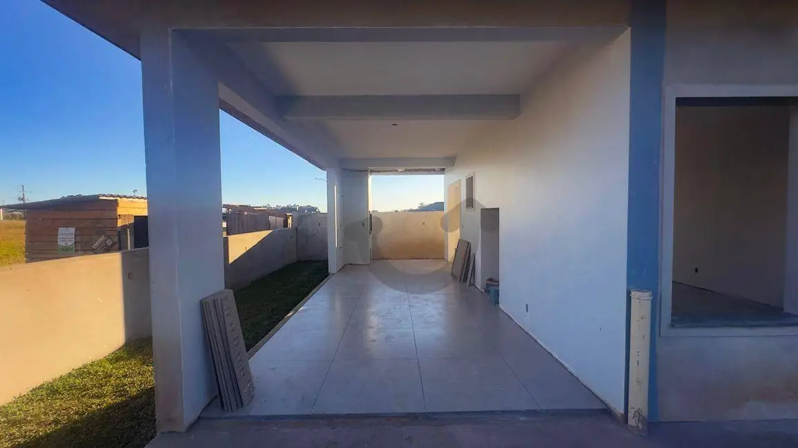 Foto 3 de Casa com 2 quartos à venda, 115m2 em Linha Santa Cruz, Santa Cruz Do Sul - RS