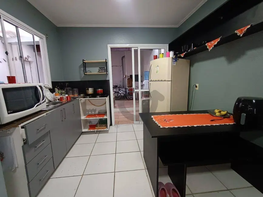 Foto 4 de Casa de Condomínio com 2 quartos à venda, 79m2 em Pedreira, Santa Cruz Do Sul - RS