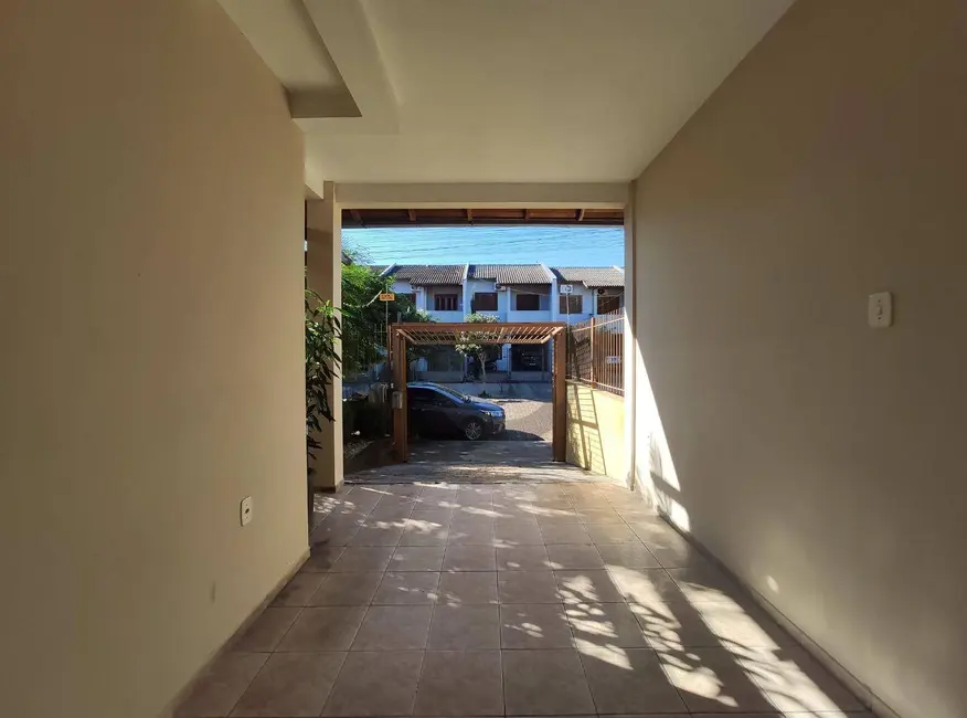 Casa com 2 quartos à venda, 80m2 em Distrito Industrial, Santa Cruz Do Sul - RS - imagem 4 Foto 4 de Casa com 2 quartos à venda, 80m2 em Distrito Industrial, Santa Cruz Do Sul - RS