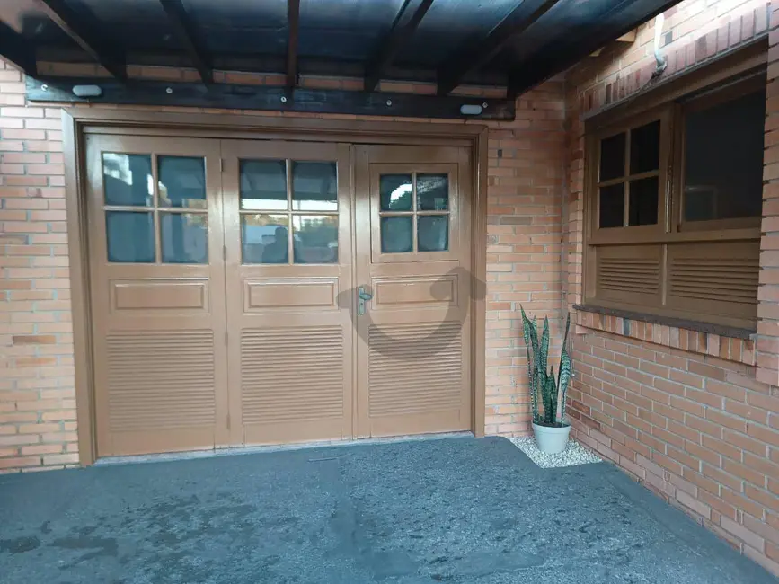Foto 4 de Casa com 3 quartos à venda, 456m2 em São João, Santa Cruz Do Sul - RS
