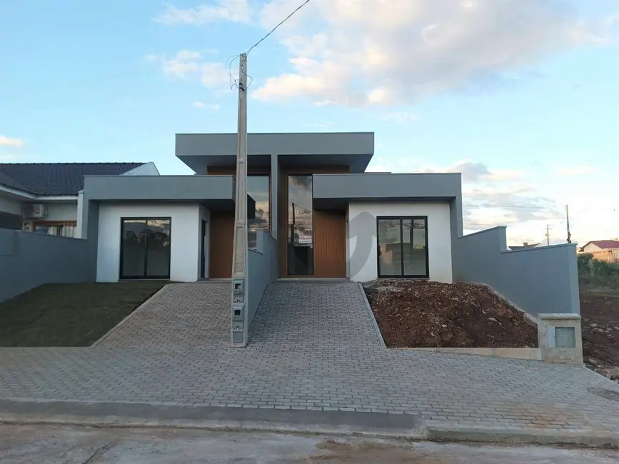 Casa com 2 quartos à venda, 169m2 em Country, Santa Cruz Do Sul - RS - imagem 1 Foto 1 de Casa com 2 quartos à venda, 169m2 em Country, Santa Cruz Do Sul - RS