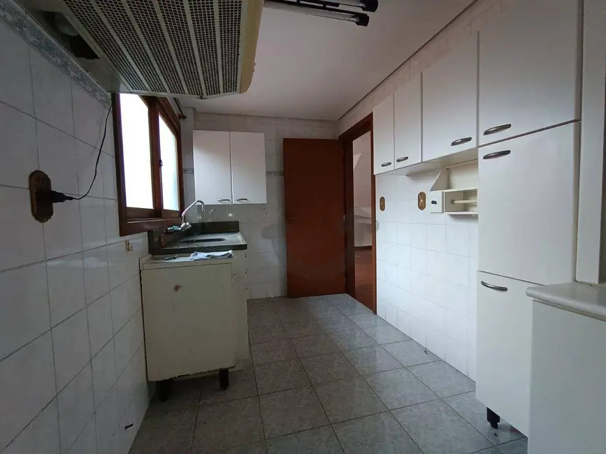 Foto 9 de Casa com 3 quartos à venda, 138m2 em Santa Cruz Do Sul - RS