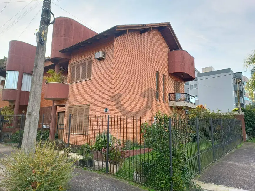 Foto 2 de Casa com 3 quartos à venda, 138m2 em Santa Cruz Do Sul - RS