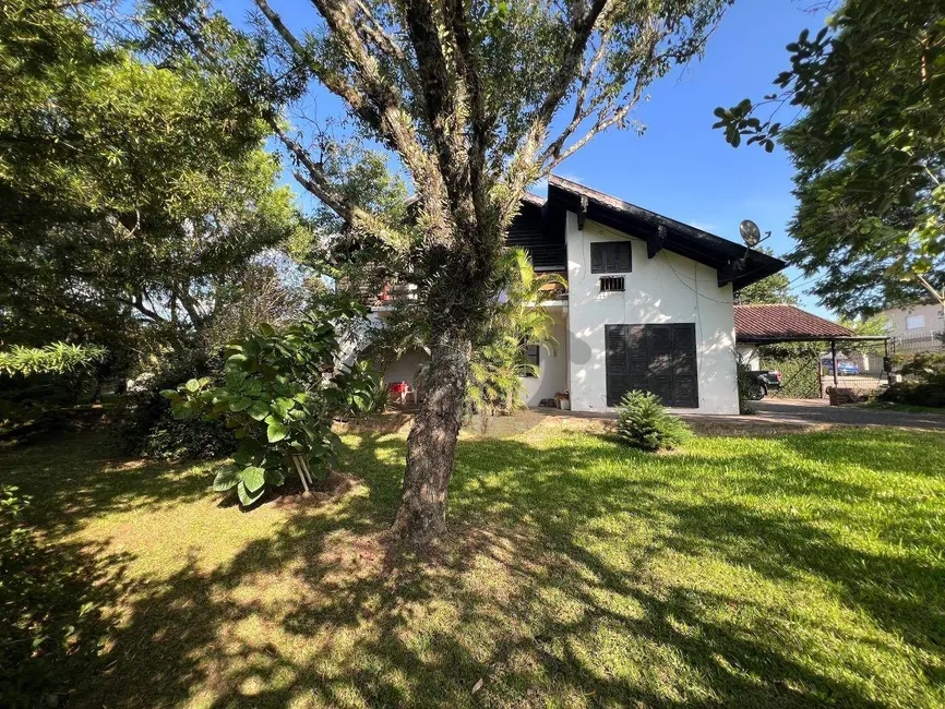 Foto 4 de Casa com 4 quartos à venda, 1204m2 em Higienópolis, Santa Cruz Do Sul - RS