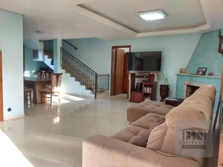 Foto 10 de Chácara com 3 quartos à venda, 12000m2 em Santa Cruz Do Sul - RS