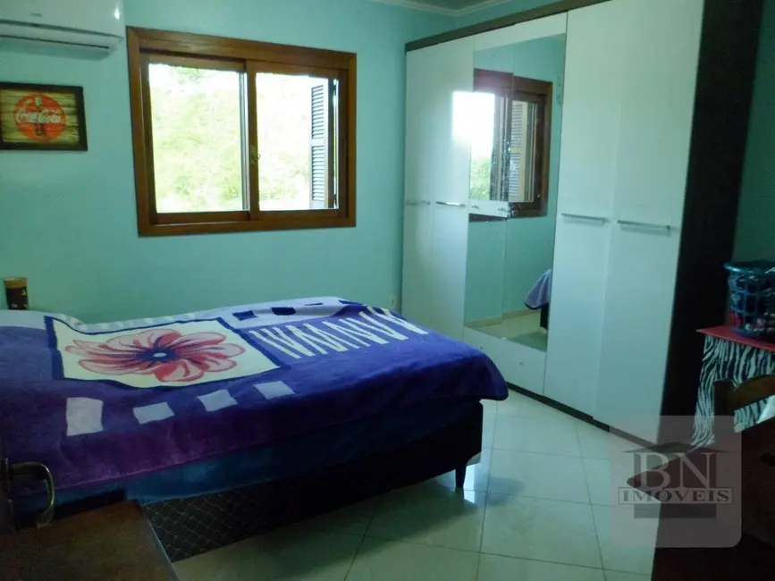 Foto 19 de Chácara com 3 quartos à venda, 12000m2 em Santa Cruz Do Sul - RS