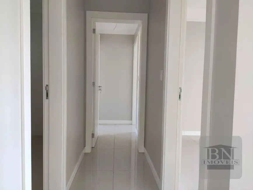 Foto 6 de Apartamento com 3 quartos à venda, 285m2 em Santo Inácio, Santa Cruz Do Sul - RS