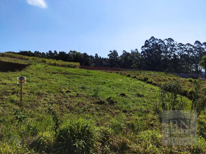 Foto 1 de Terreno / Lote à venda, 742m2 em João Alves, Santa Cruz Do Sul - RS