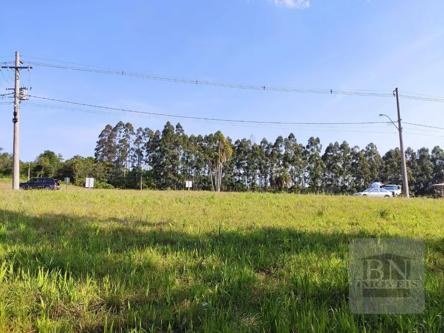 Foto 2 de Terreno / Lote à venda, 304m2 em Santa Cruz Do Sul - RS