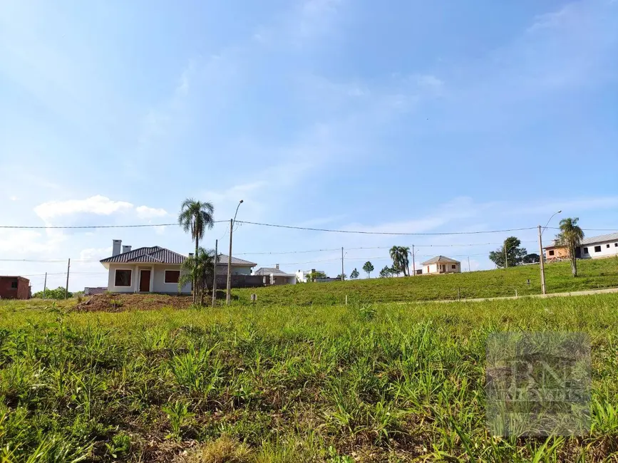 Terreno / Lote à venda, 322m2 em Santa Cruz Do Sul - RS - imagem 4 Foto 4 de Terreno / Lote à venda, 322m2 em Santa Cruz Do Sul - RS