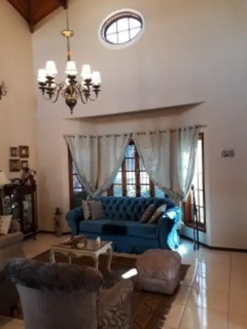 Foto 3 de Casa de Condomínio com 3 quartos à venda, 260m2 em Jaguariuna - SP