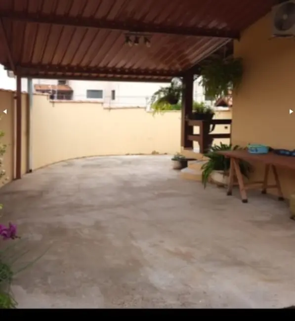 Foto 6 de Casa com 3 quartos à venda, 144m2 em Jaguariuna - SP