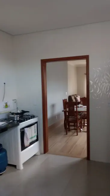 Foto 2 de Casa com 3 quartos à venda, 160m2 em Jaguariuna - SP