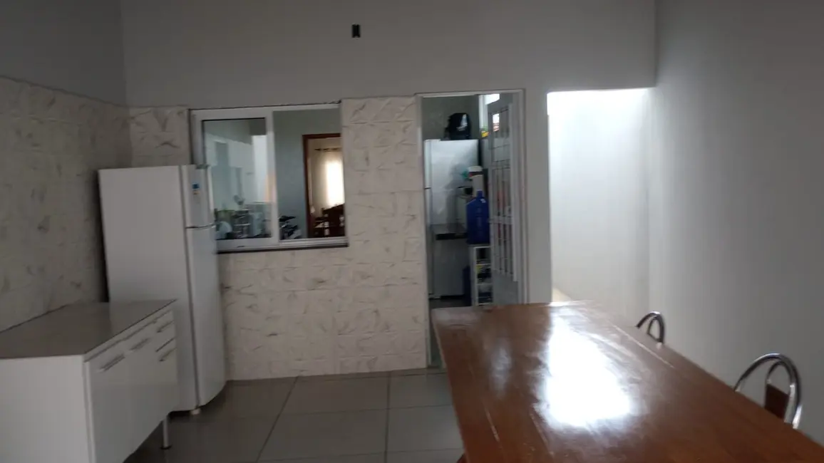Foto 1 de Casa com 3 quartos à venda, 160m2 em Jaguariuna - SP