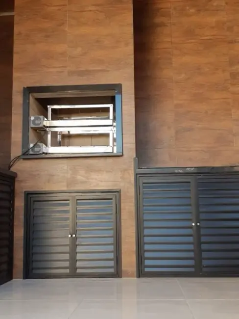 Foto 3 de Casa com 3 quartos à venda, 169m2 em Jaguariuna - SP