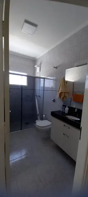 Foto 8 de Casa com 3 quartos à venda, 176m2 em Jaguariuna - SP