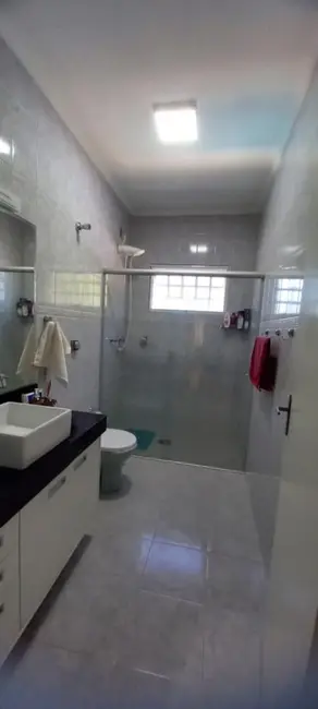 Foto 6 de Casa com 3 quartos à venda, 176m2 em Jaguariuna - SP