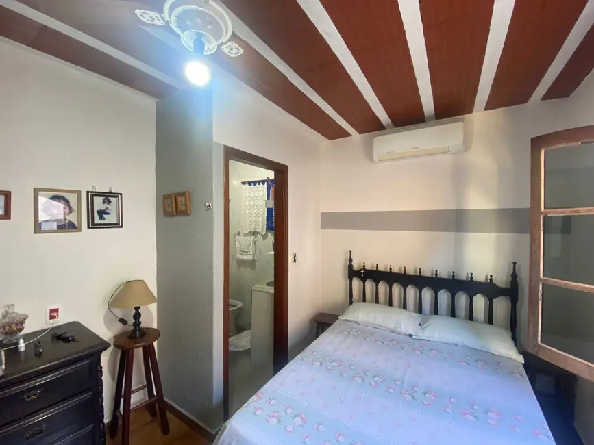 Foto 7 de Casa com 4 quartos à venda, 198m2 em Jaguariuna - SP