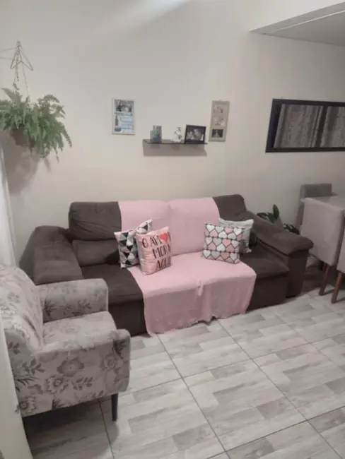 Foto 3 de Casa de Condomínio com 2 quartos à venda, 62m2 em Jaguariuna - SP