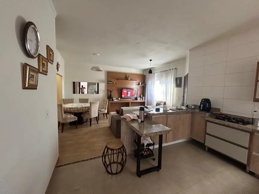 Foto 3 de Casa com 3 quartos à venda, 149m2 em Jaguariuna - SP