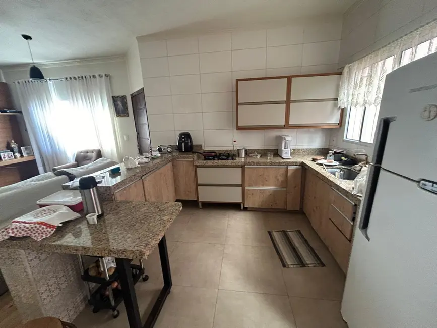 Foto 2 de Casa com 3 quartos à venda, 149m2 em Jaguariuna - SP